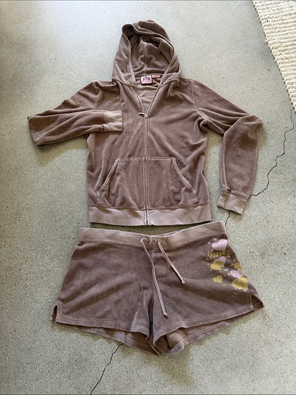 Y2K  Juicy couture made in the glamorous USA terry set